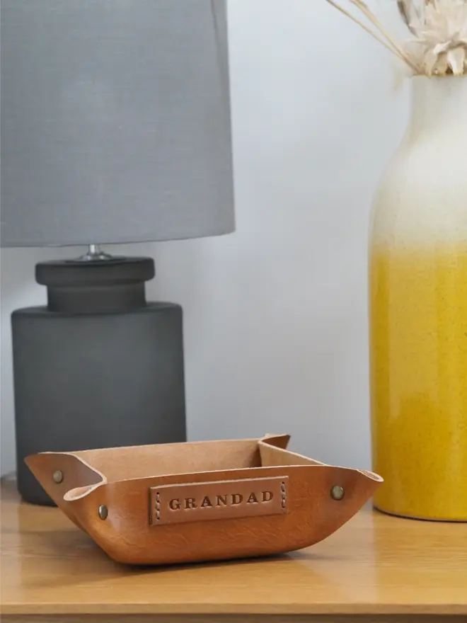 grandad leather coin tray