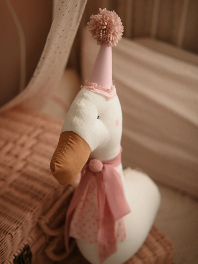 Soft Duck Wall Hanging, Nursery Animal Head, Circus style Decor, Goose Wall Mount, Baby Room Art