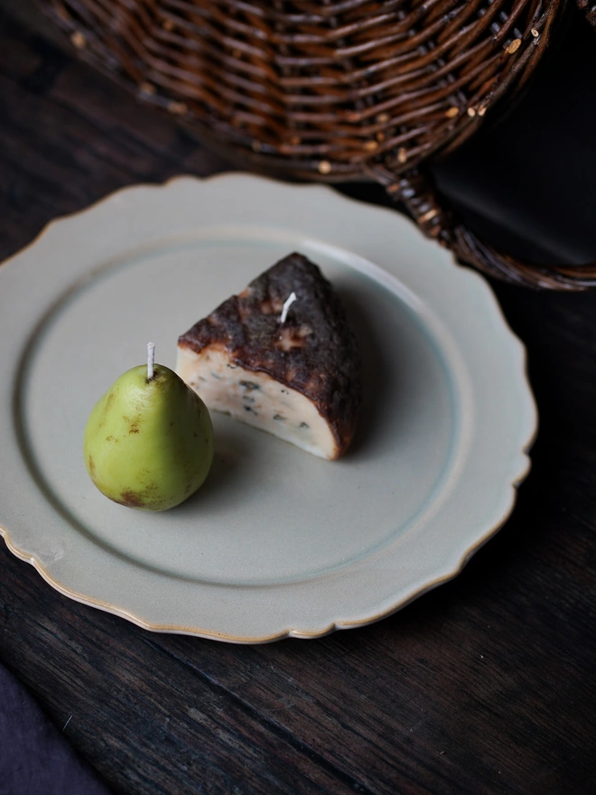 The Petite Conference Pear & Barkham Blue Candles