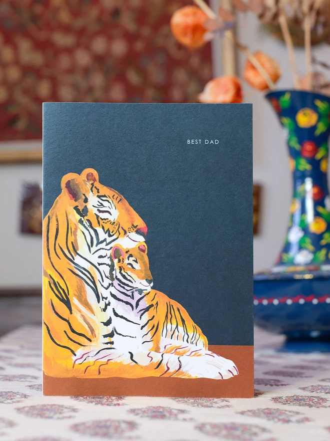 DAD TIGER FATHERS DAY CARD 