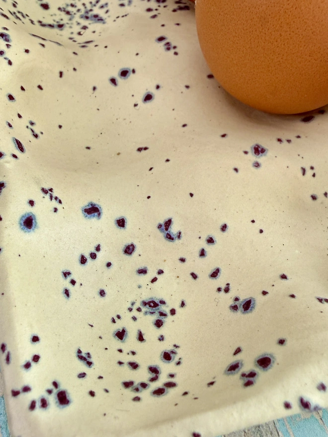 White purple speckled egg tray kitchen storeage