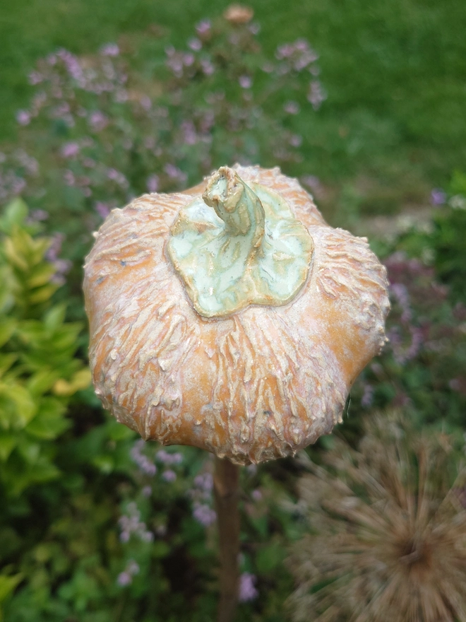 Stoneware pumpkin can topper