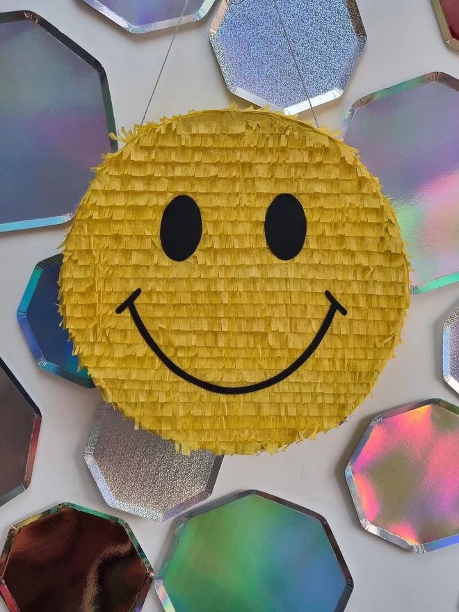 90s party smiley pinata by pinyatay