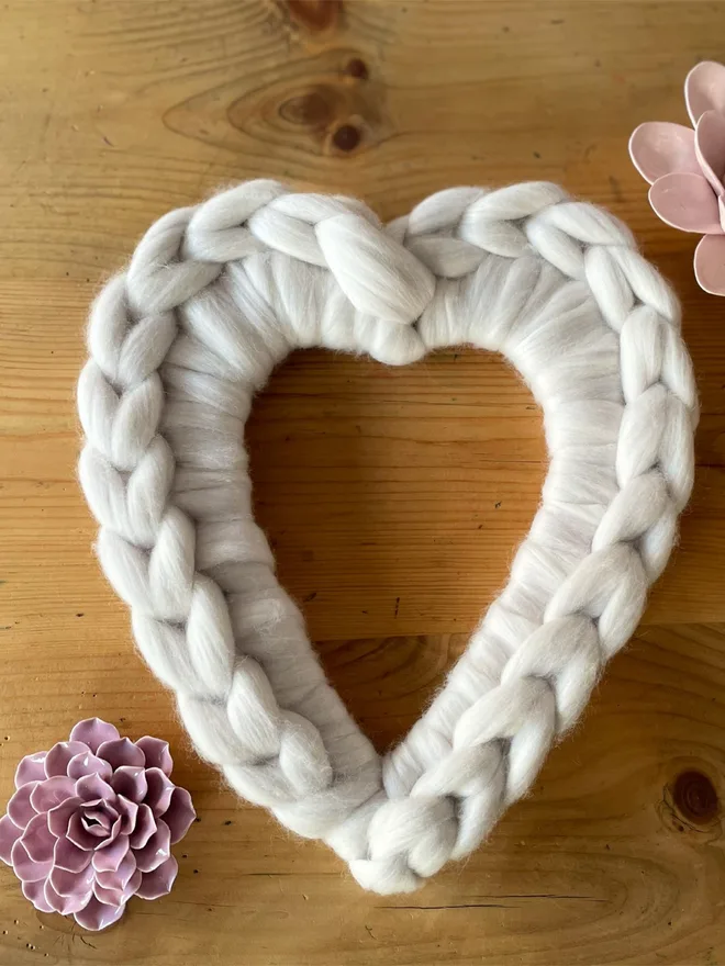 Chunky Knitted Wool 12" Heart Wreath