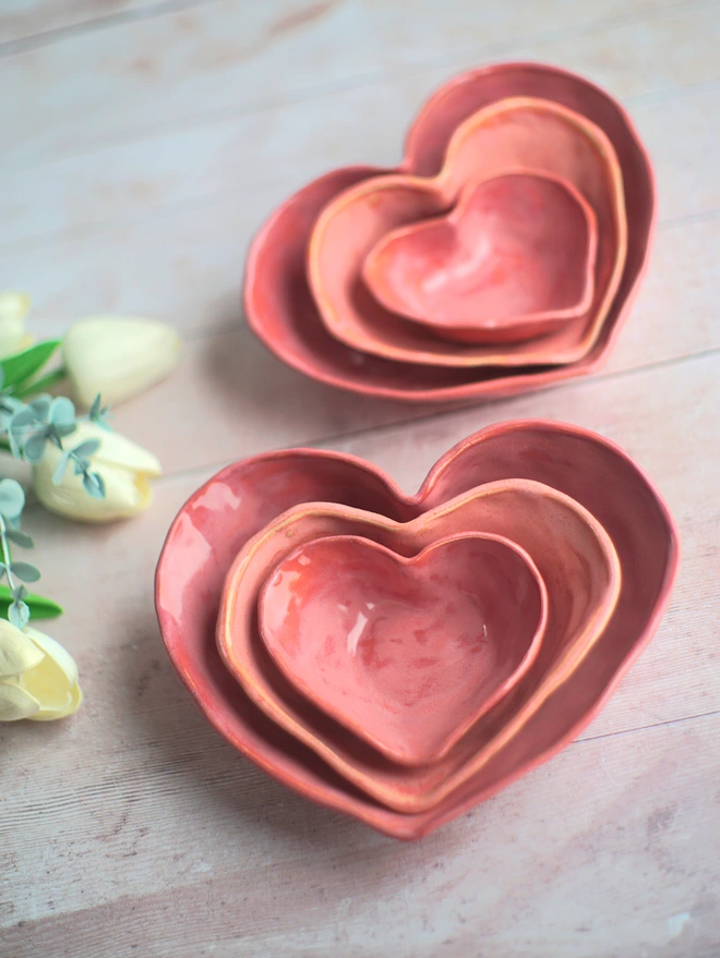 heart nesting bowls, ceramic heart bowls, Jenny Hopps Pottery