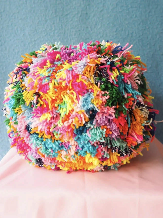 Hanging Giant Pom Pom