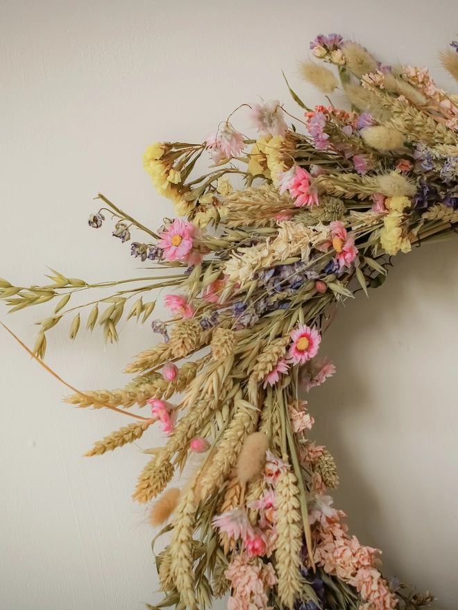 'Valais' Everlasting Dried Wreath