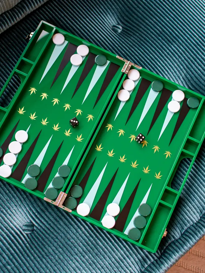 Backgammon Leaf