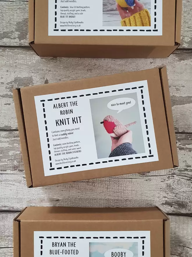 robin knit kit in a gift box