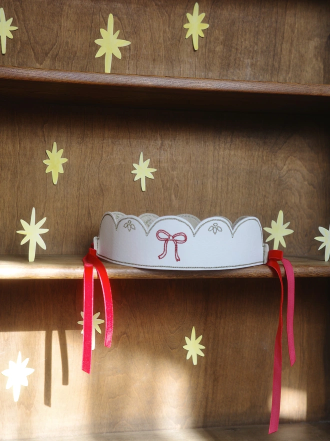 Embroidered Christmas Crown swan 