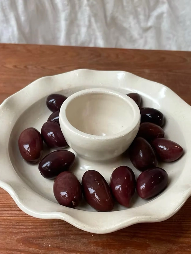  Frill Olive Dish