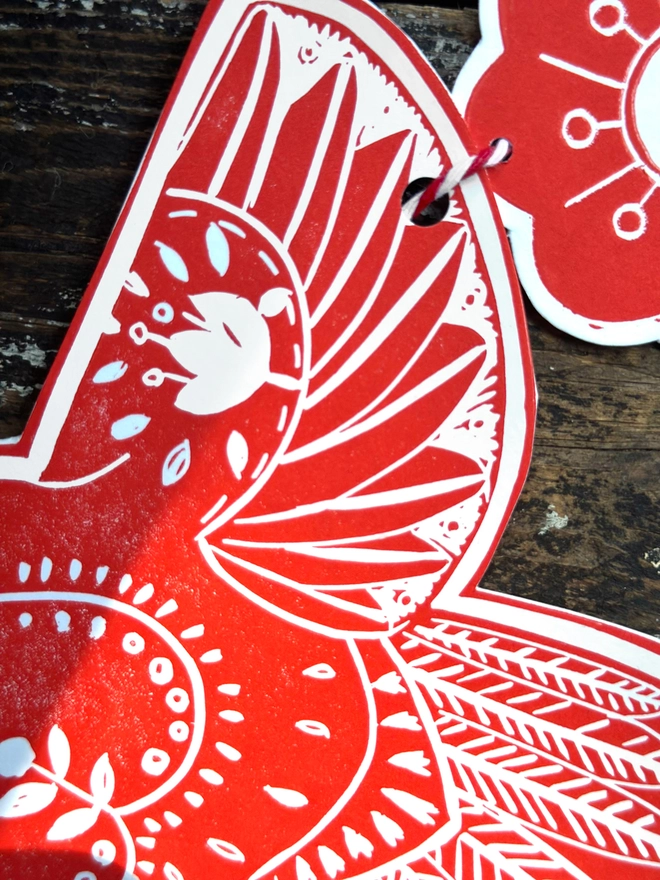 Robin Linocut Garland, Hand Printed Traditional Folk Art Decoration