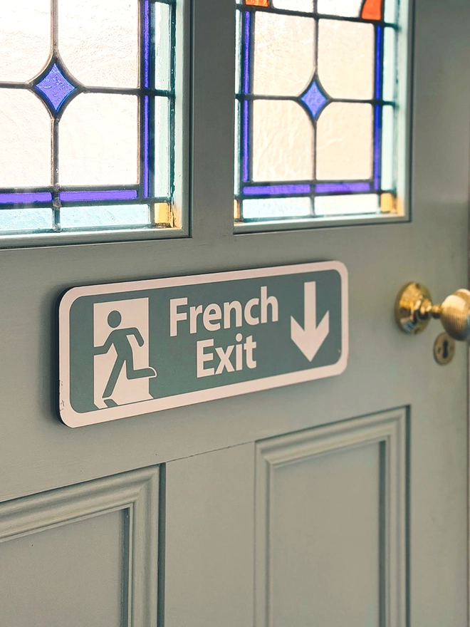 French exit sign