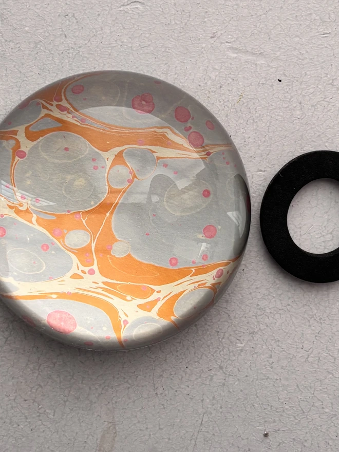 Large Paperweight pattern O