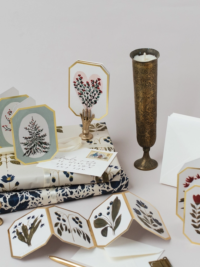 Christmas Botanical Mini Concertina Greeting Card