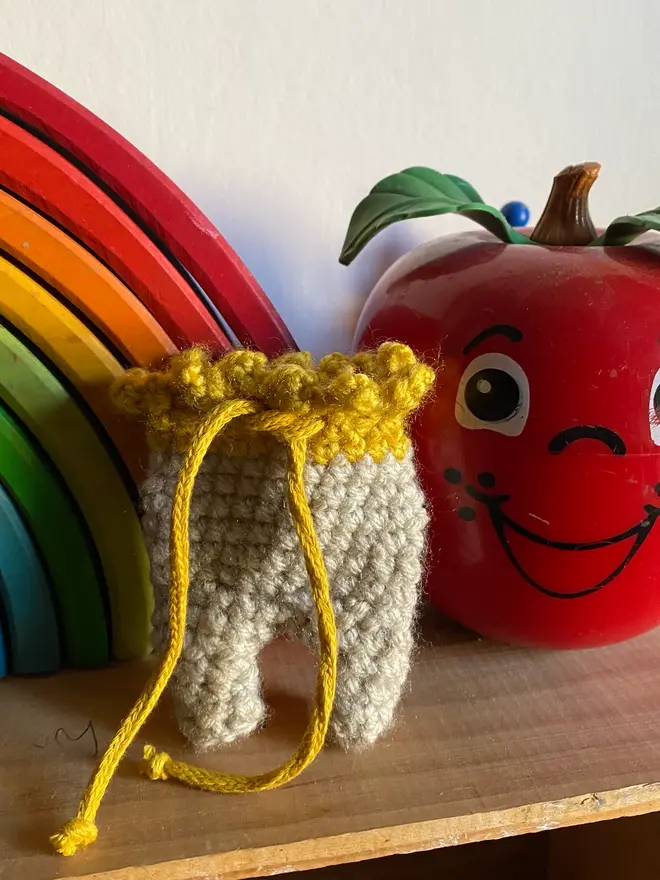 Knitted Tooth Fairy Pouch