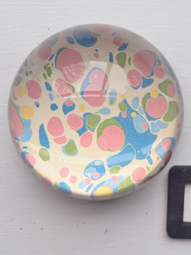 Large Paperweight. A paperweight in D.