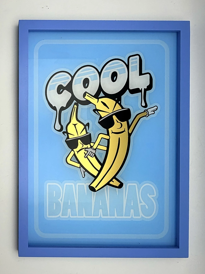 'Cool Bananas' Gold Leaf Glass Artwork, close-up. 