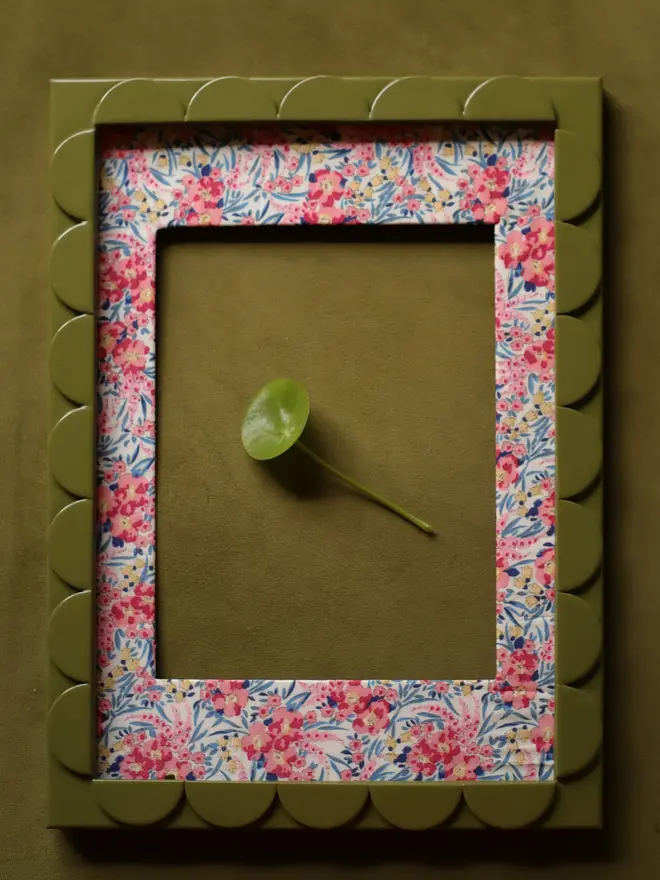 light olive scallop frame