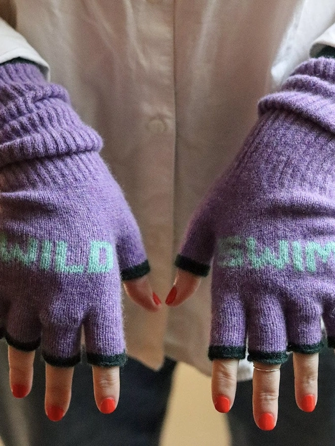 "Wild Swim" Fingerless Gloves 