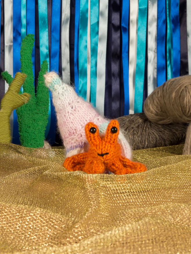Hermit Crab Knit Kit. A knitted hermit crab.