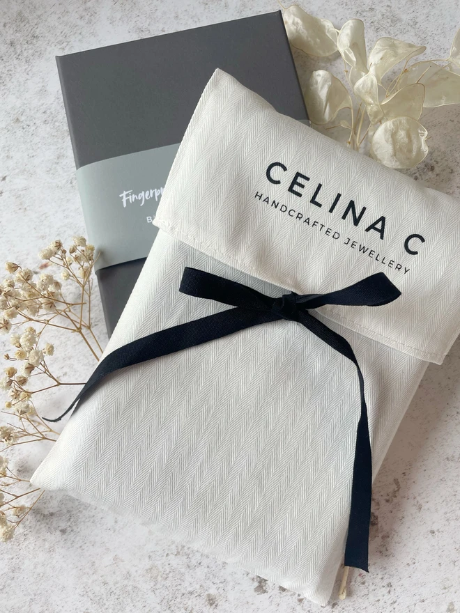 Paw and nose print kits, to make a recycled sterling silver ring of your dog. Perfect gift to remember your fur baby. Made by Celina C Jewellery, a small business in the UK, find on Holly and Co.