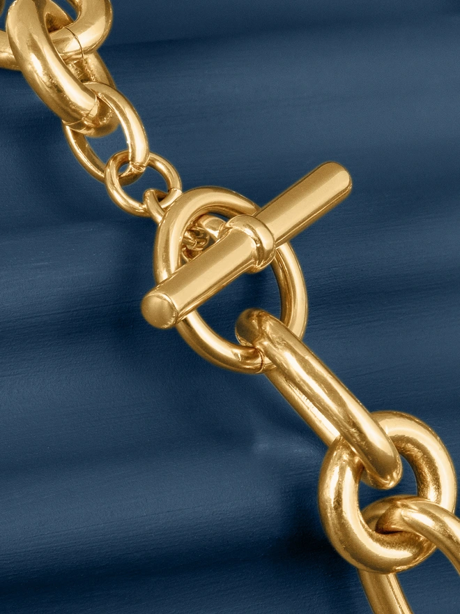 Loel Chunky Mixed Chain Gold Necklace T-Bar Clasp