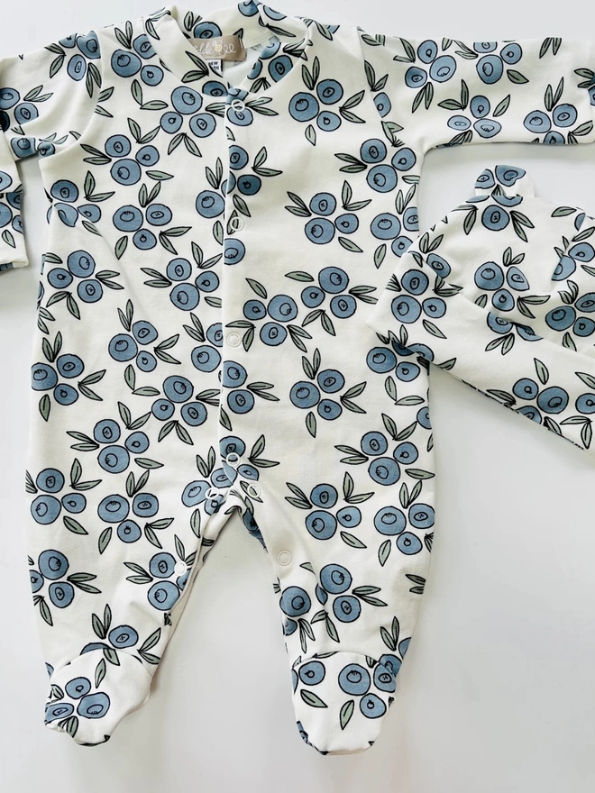 Organic Cotton Baby Sleepsuit in Cream "Blueberry" Print.