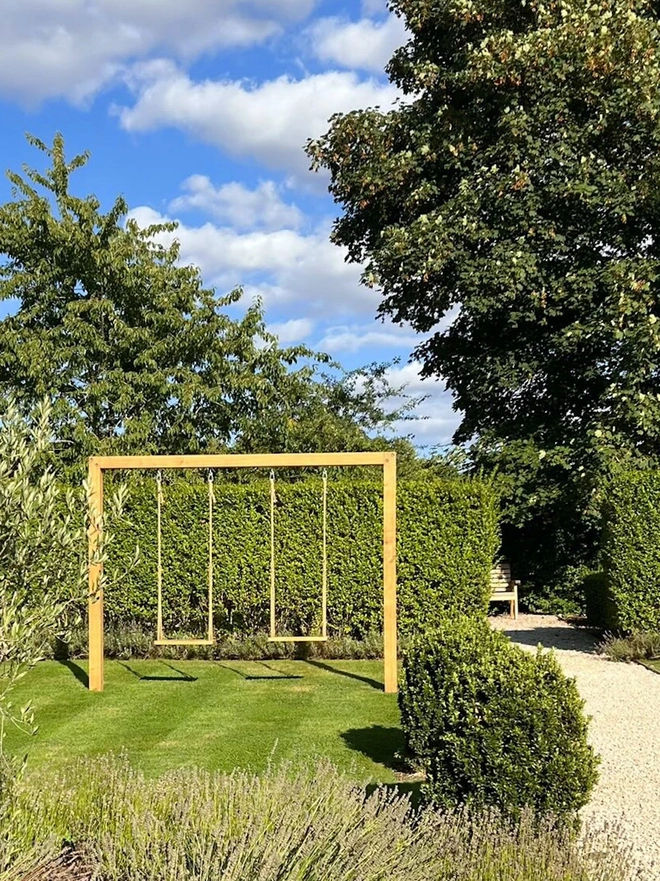 Double Swing Frame in garden