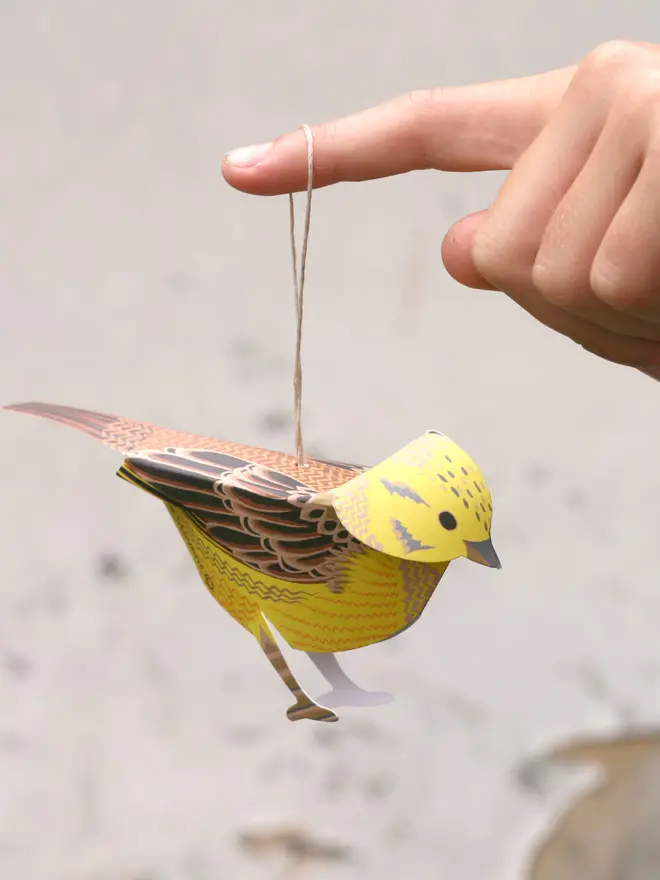 Card With 3D Yellowhammer Ornament
