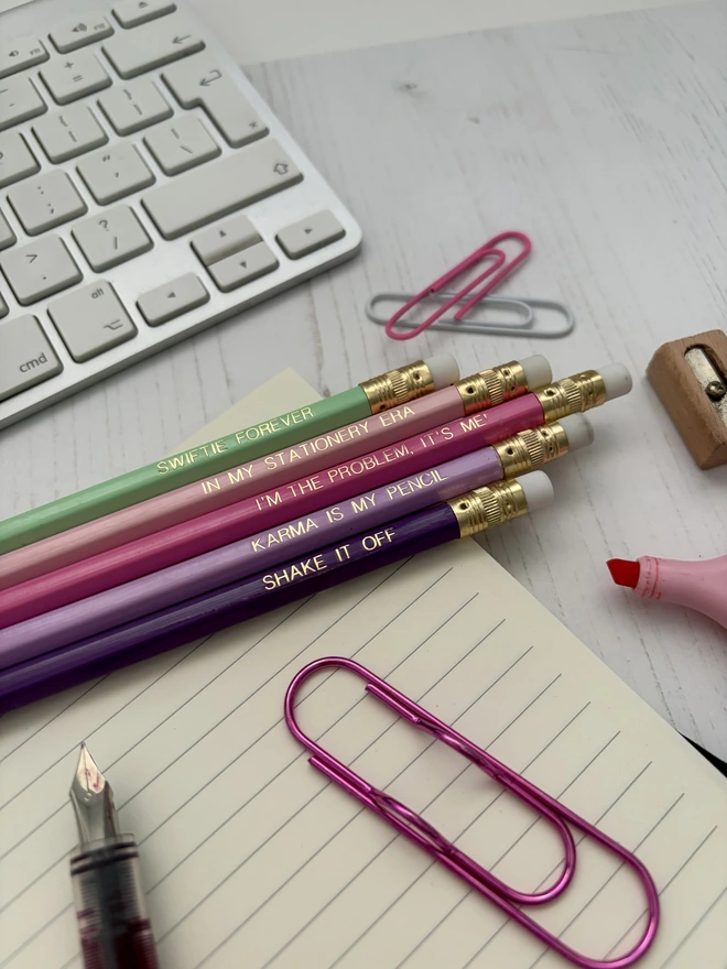 Swiftie Pencil Set (5 HB Pencils)
