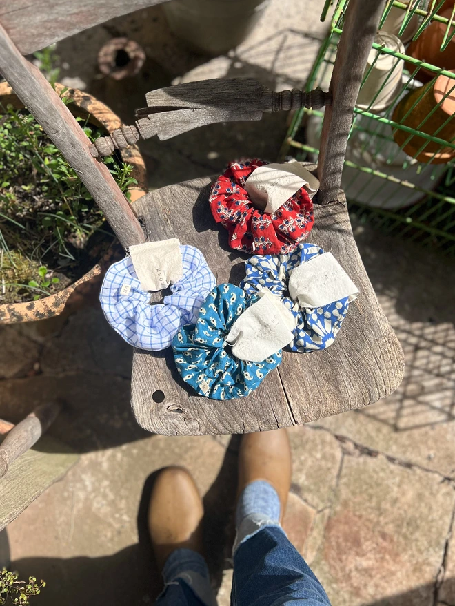 hair ties on an old chair in the sunchine 