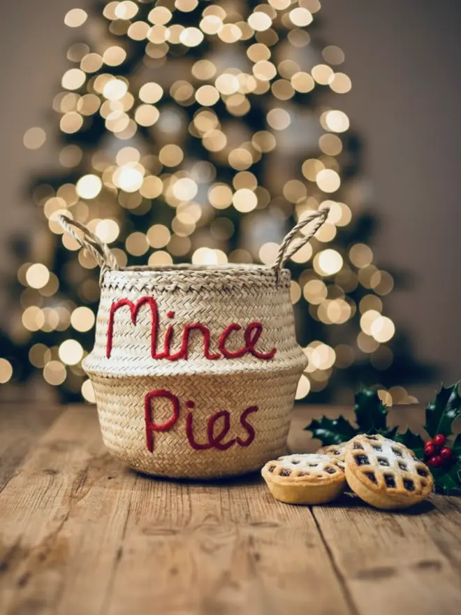small 'Mince Pie' Belly Basket surrounded by mince pies 