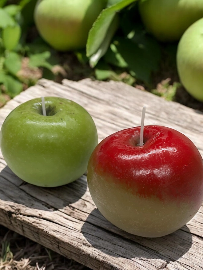 Apple Candle