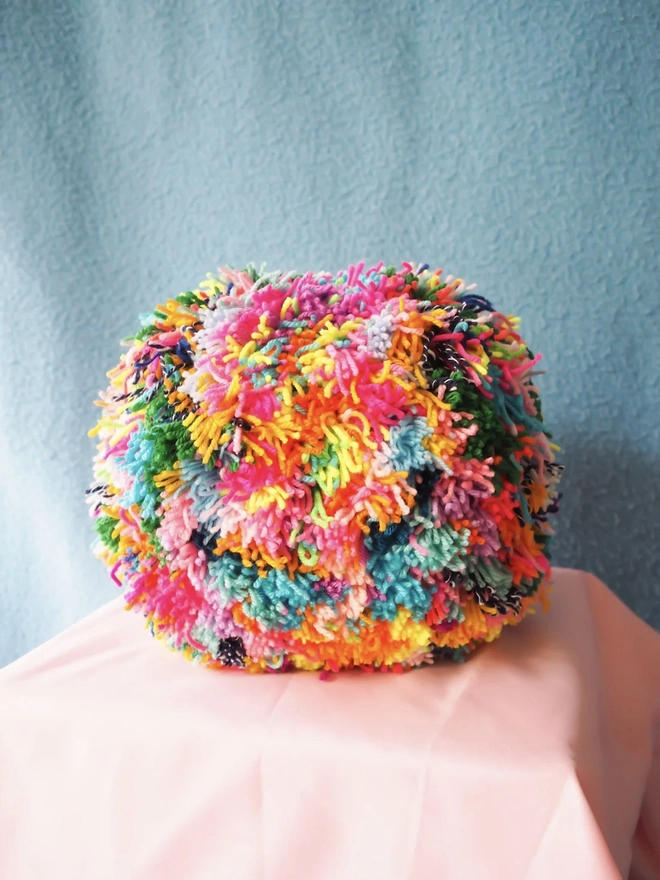 Hanging Giant Pom Pom