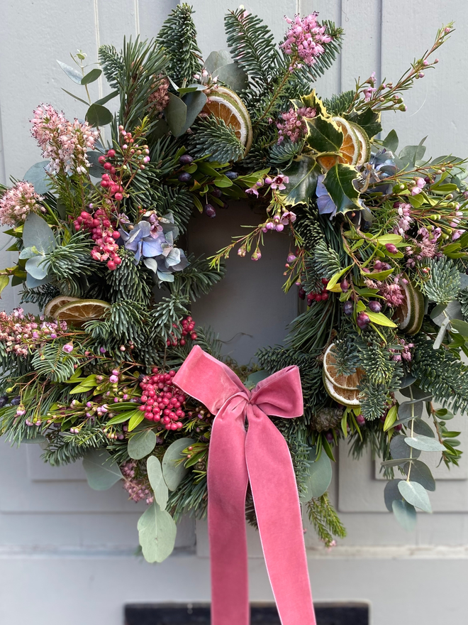 Fresh Christmas Zest Wreath with Pink Pine  