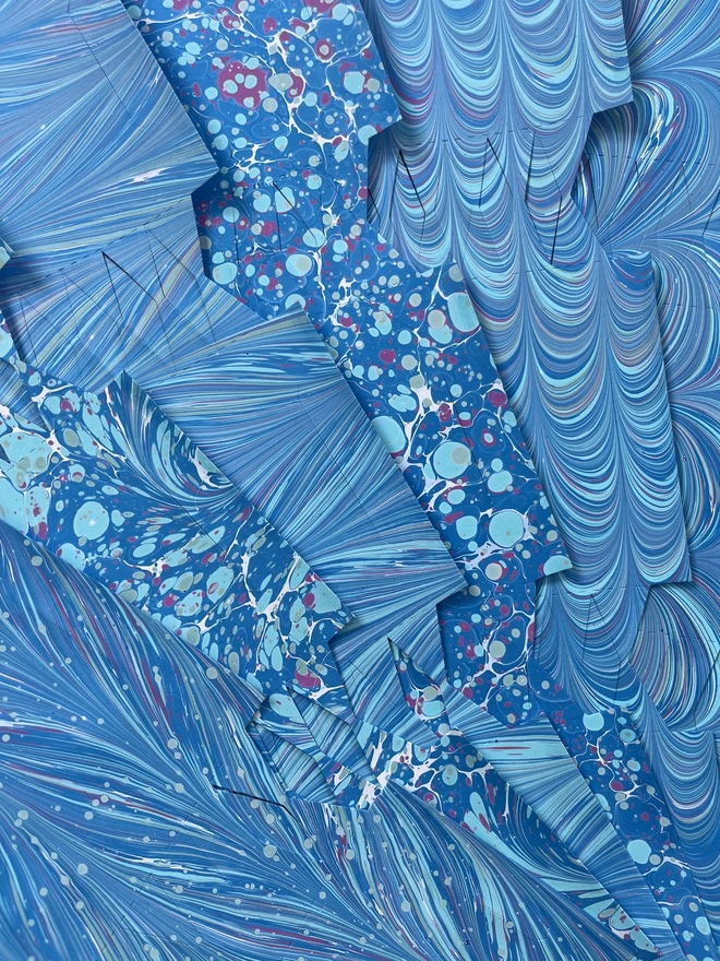 Hand-marbled blue luxury Christmas crackers