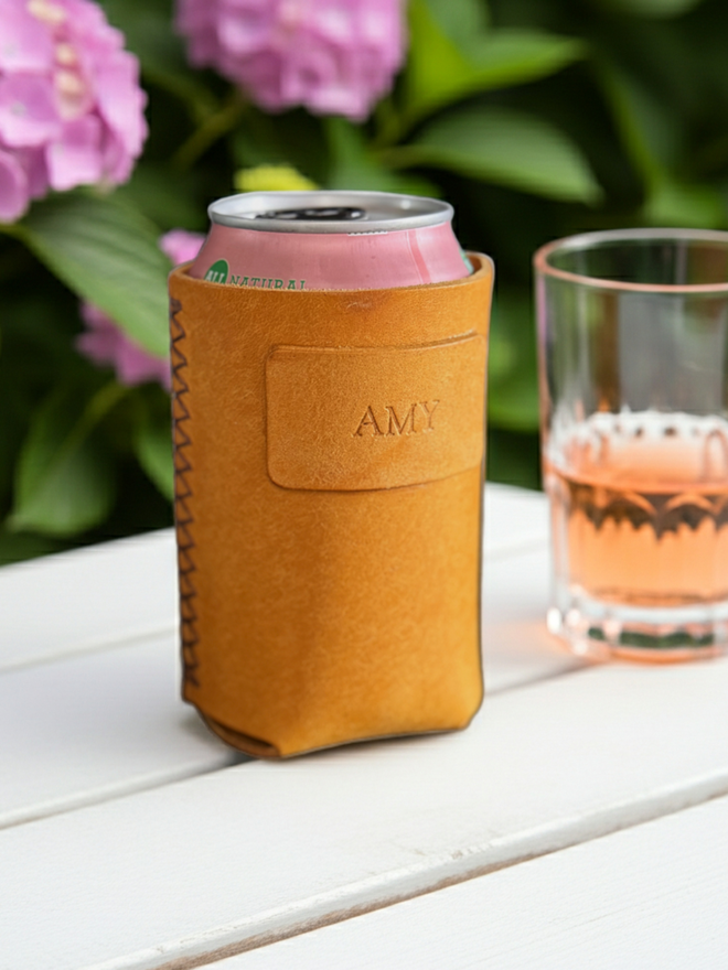 yellow drinks sleeve, personalised with the name AMY