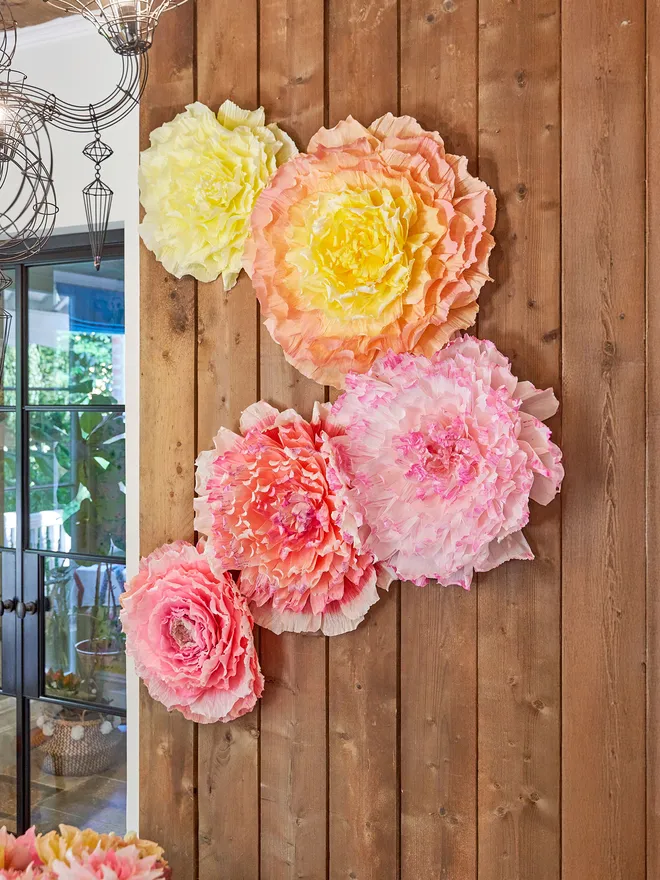 Crepe wall paper flowers