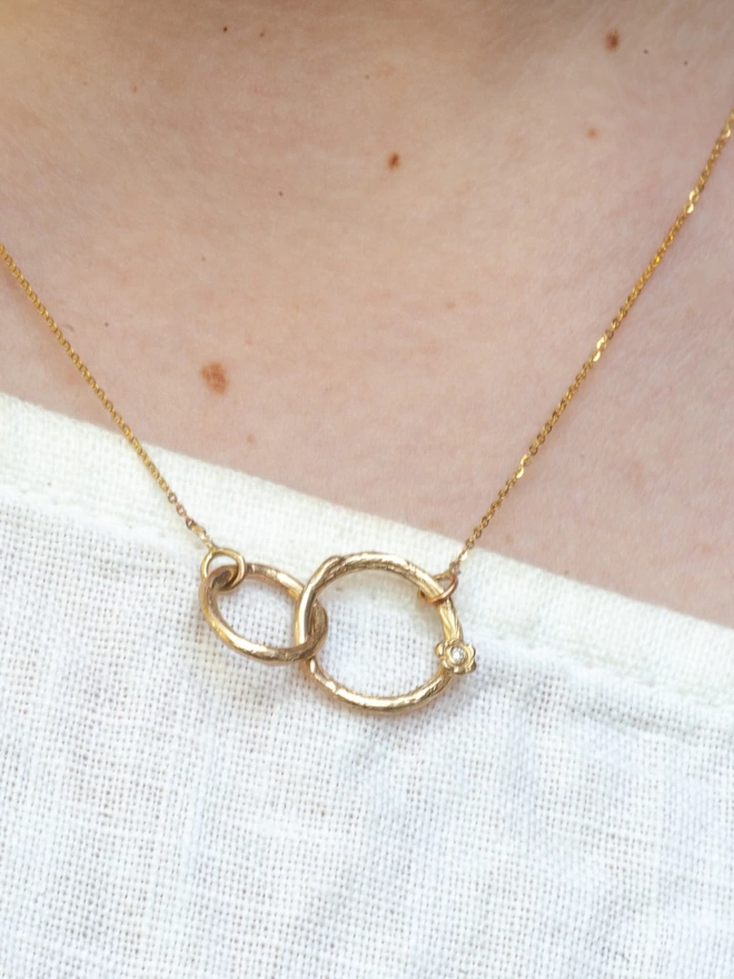9ct Gold Double Circle Diamond Necklace 
