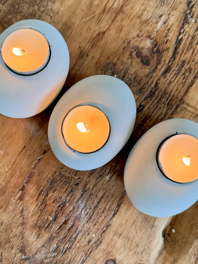 Pebble Concrete Tea Light Holders