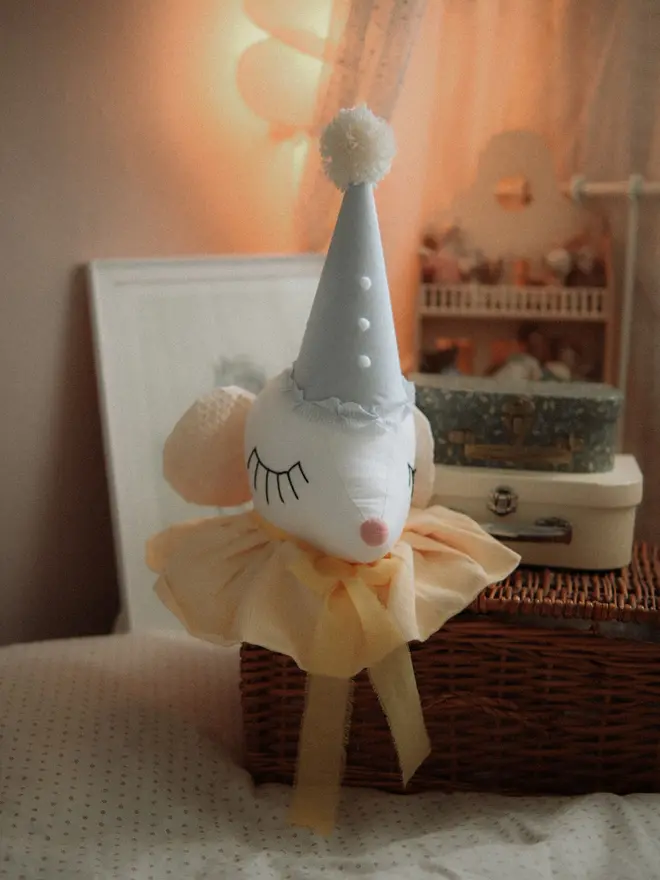 Circus Mouse Head Trophy, Mice Wall Mount, Nursery Plush Head