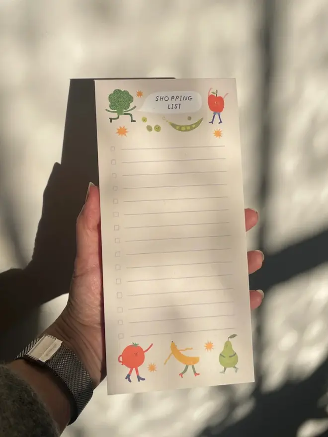 Fruit & Veg Shopping List, against a white background. 