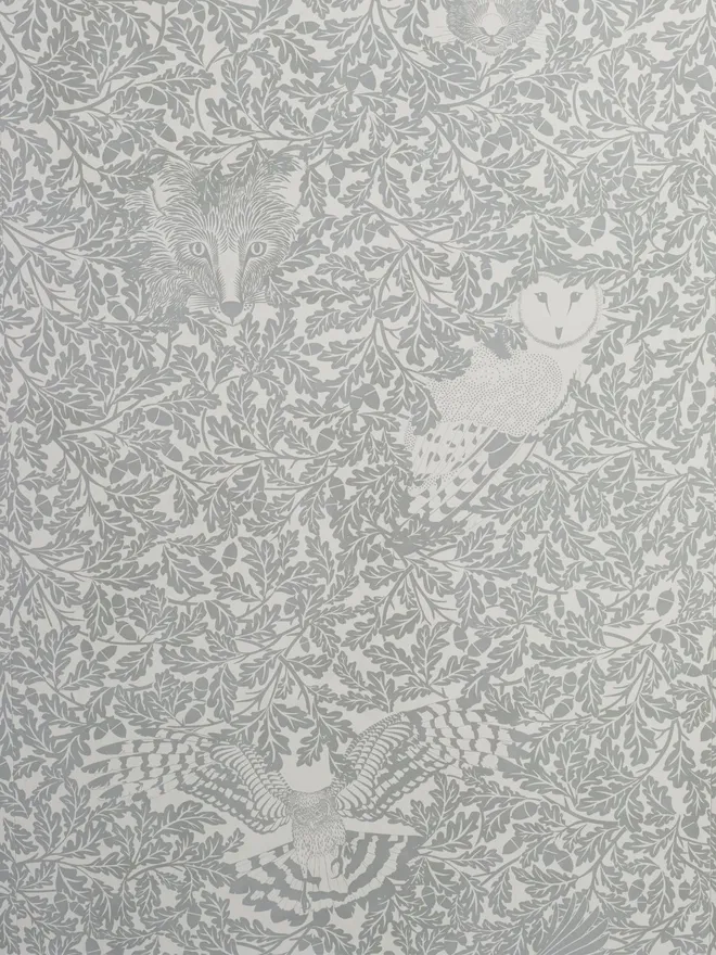 Sample: Forest Animals Hiding In Oak Leaves Wallpaper