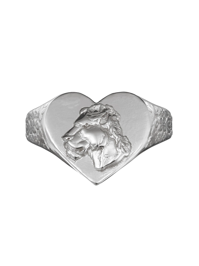 Lioness Heart Ring Silver