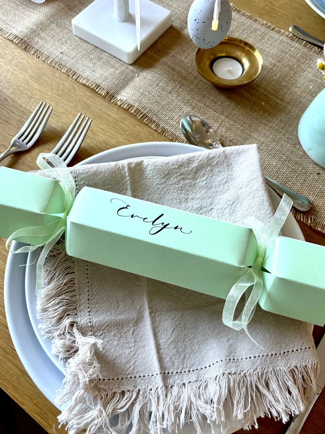 Spring Green Pastel Easter Cracker