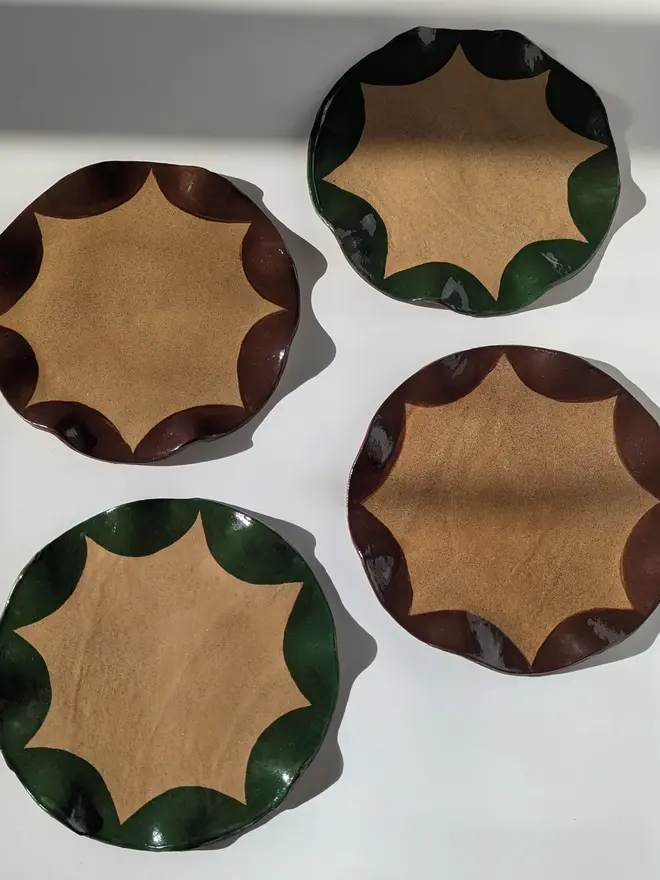 Set of Four Green & Brown Wavy Scalloped Side Plates