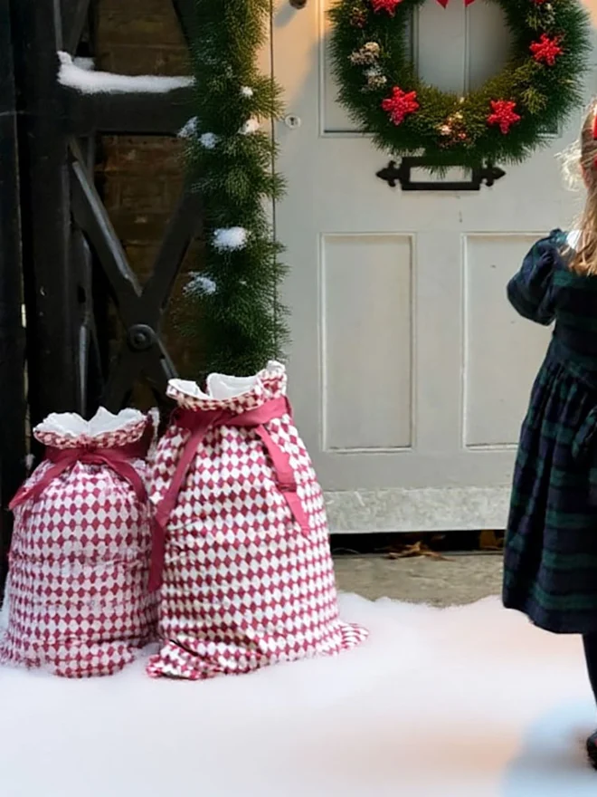 Harlequin Santa Sack Mulled Wine