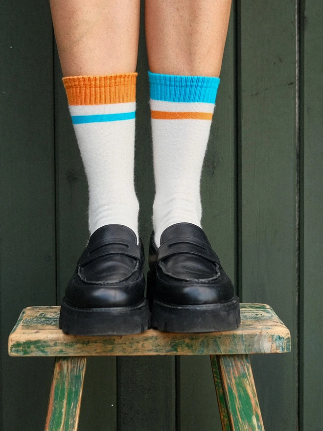Merino socks with orange and blue stripes 
