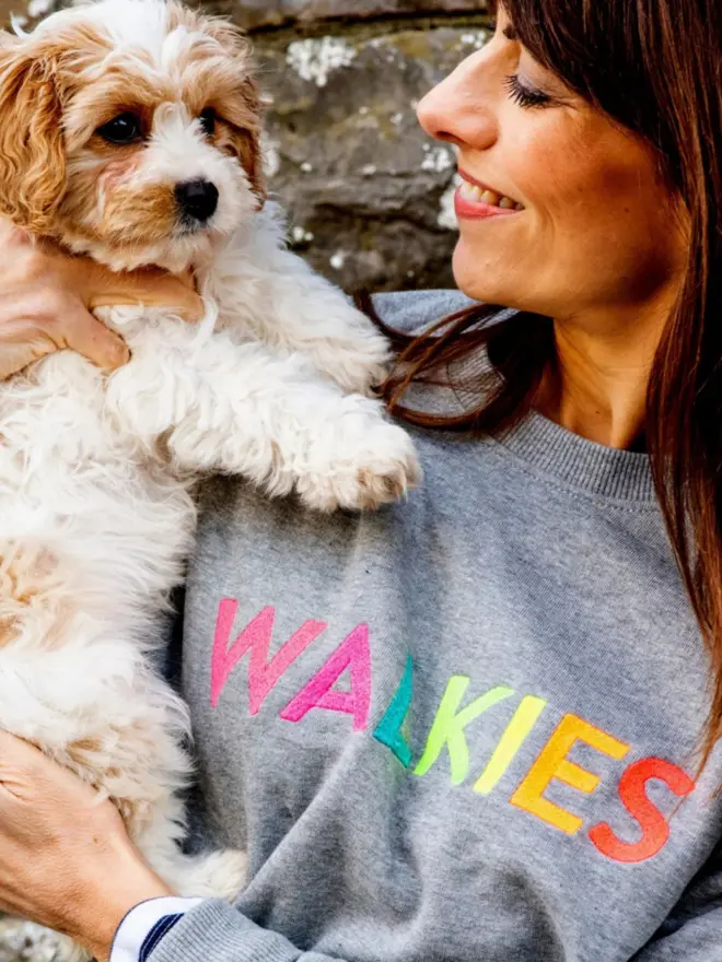 WALKIES sweater model with puppy